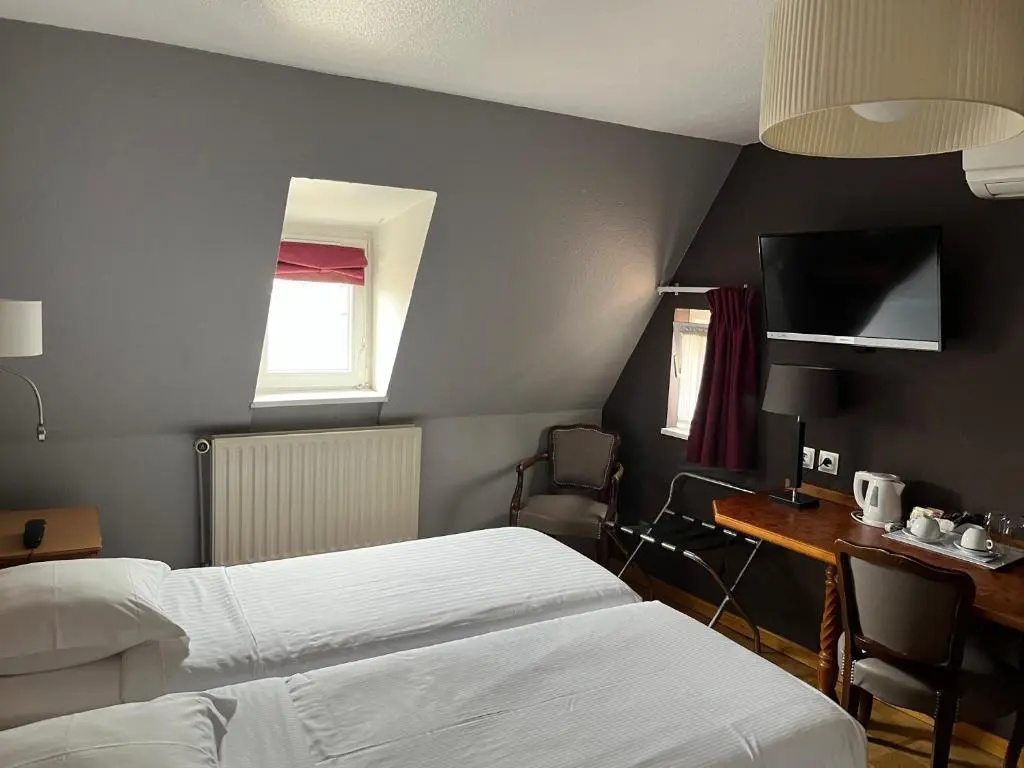 Standard Double room (twin beds)