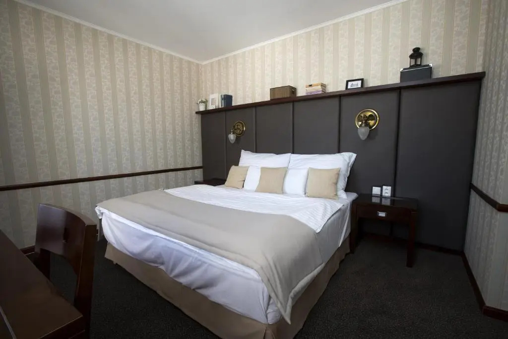 Hotel Golden Eagle - Chambres
