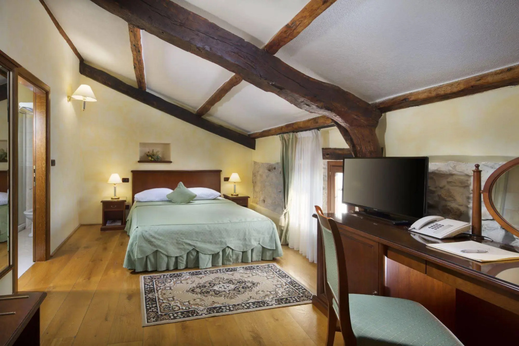 Hotel photo 38