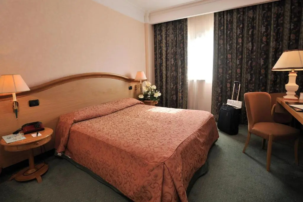 Hotel Perugia Plaza - Chambres