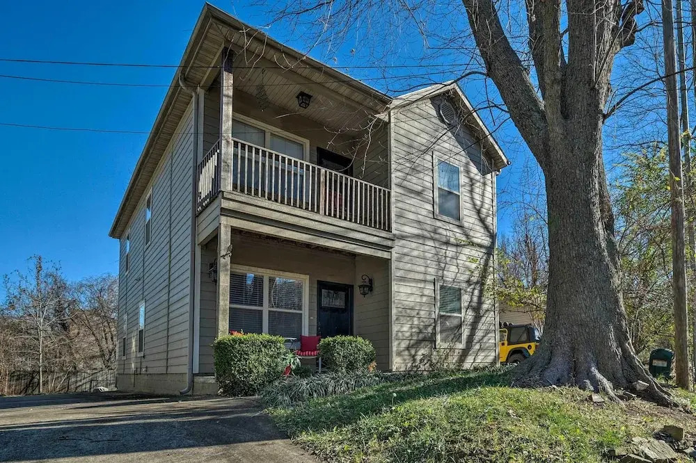 Fayetteville Apt by Univ of Arkansas Campus! — фото