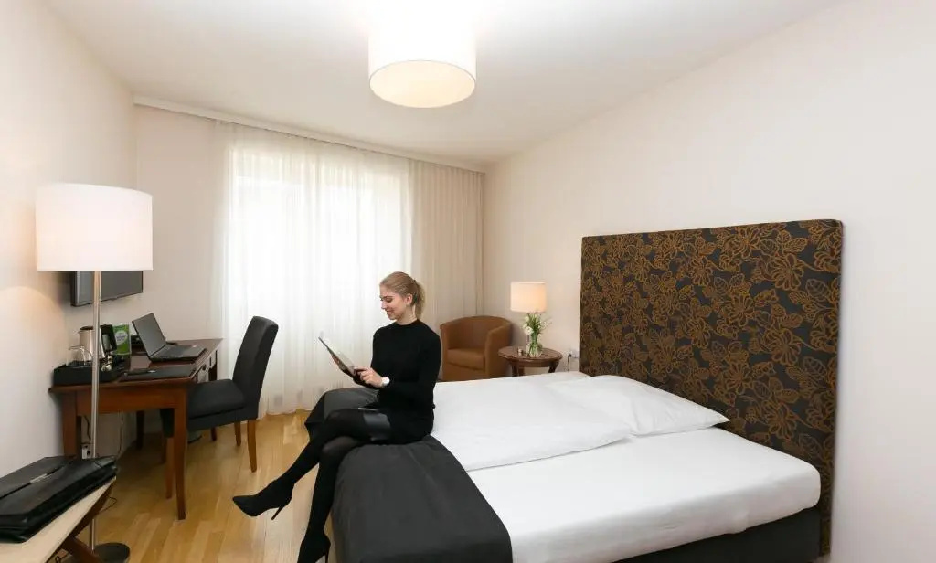 Stadthotel Zur Goldenen Krone - Chambres