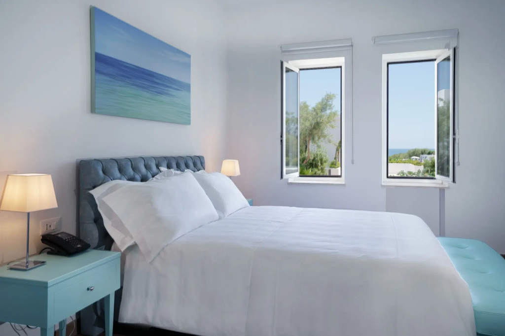 Grotta Palazzese Beach Hotel — 3