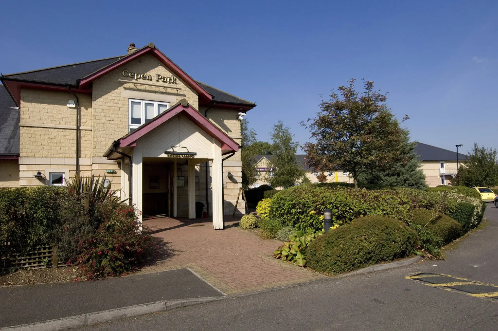 Premier Inn Chippenham - Général