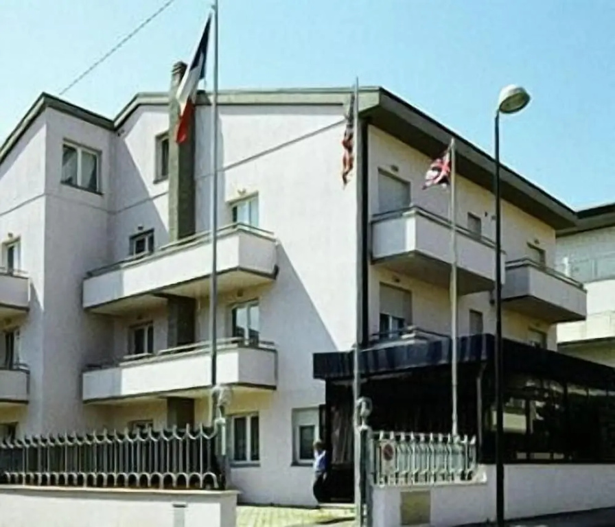 Hotel Prestige