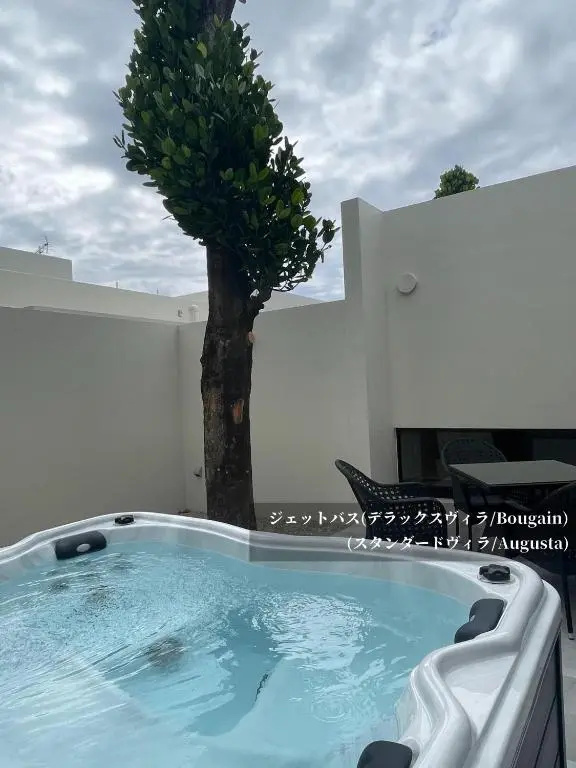 villa LIFE INDAH sumuide