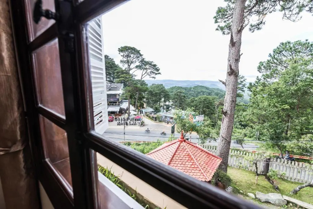 Hotel photo 12