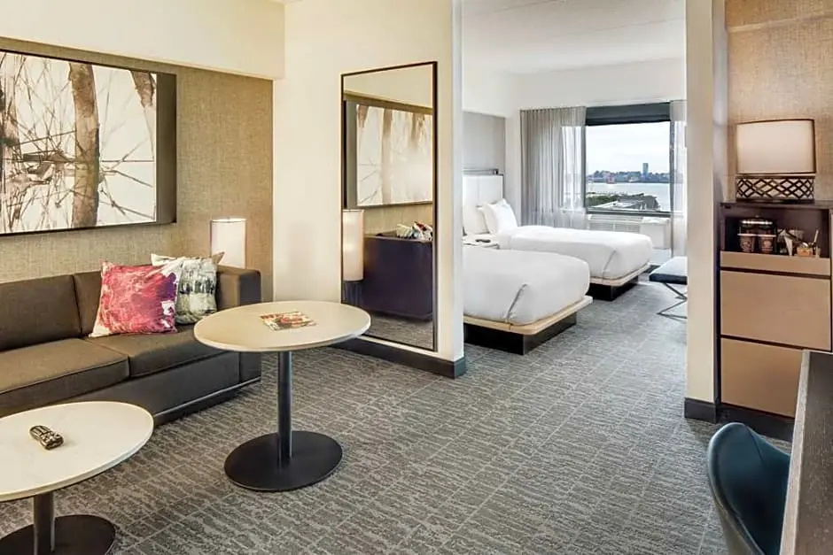 DoubleTree by Hilton Hotel & Suites Jersey City - Chambres