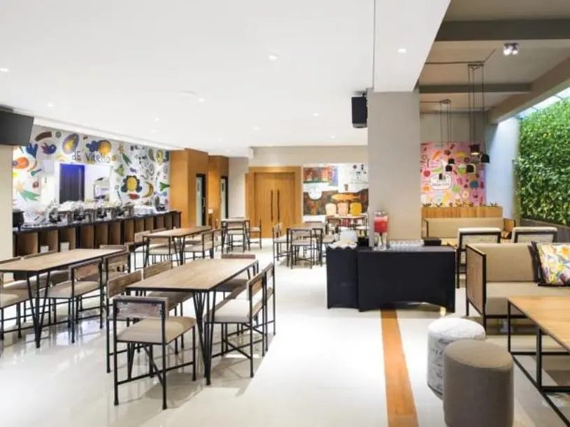 Yellow Star Ambarukmo Hotel - Chambres