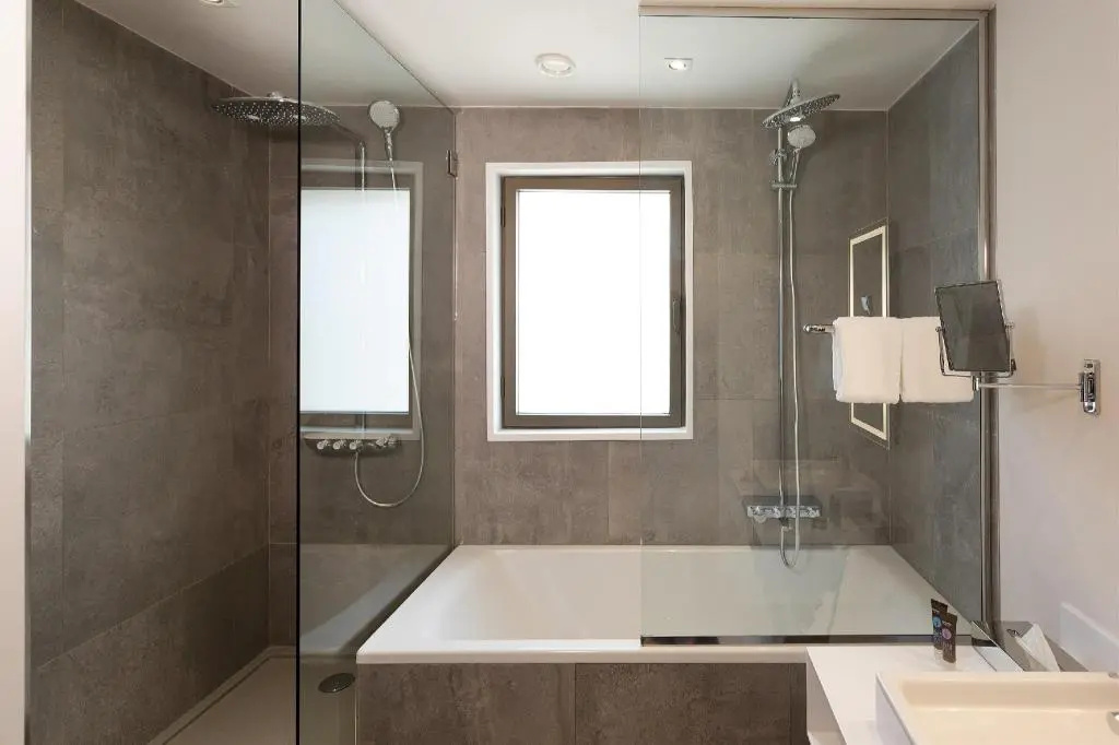 Отель Novotel Tunis Lac в Тунисе