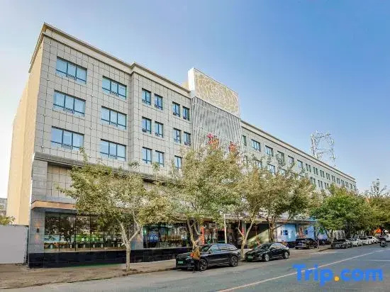 Huase Hotel