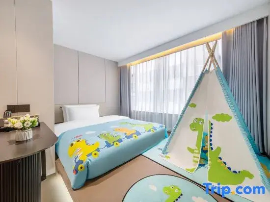 Standard Family room
