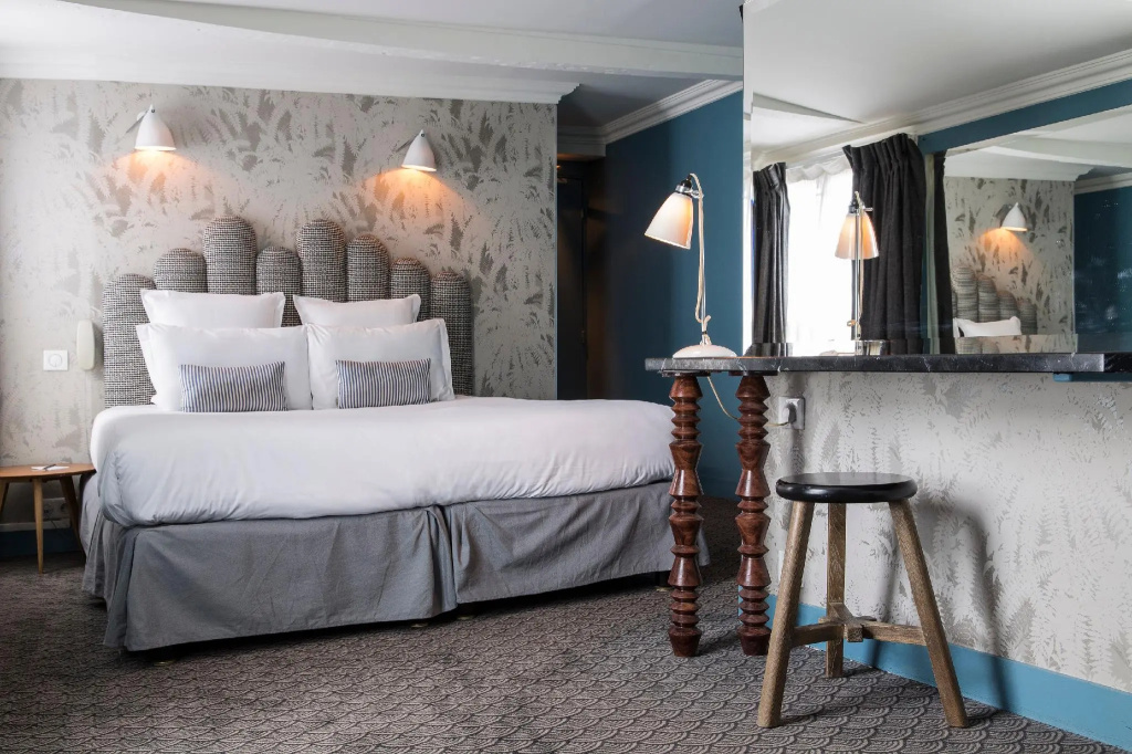 Superior Double room (full double bed)