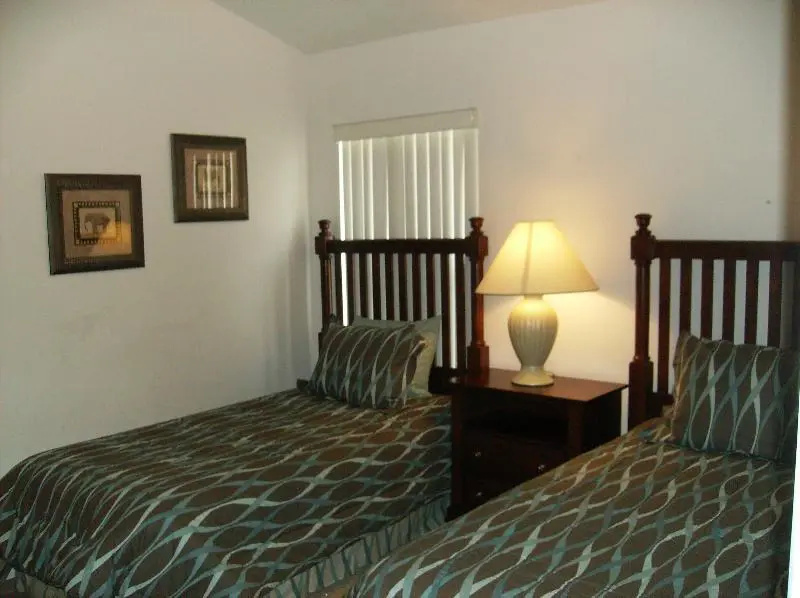 5 Bedrooms Standard room