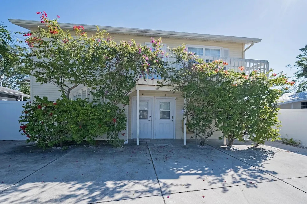 Fairweather Estate #2 - Two Bedroom Apartment