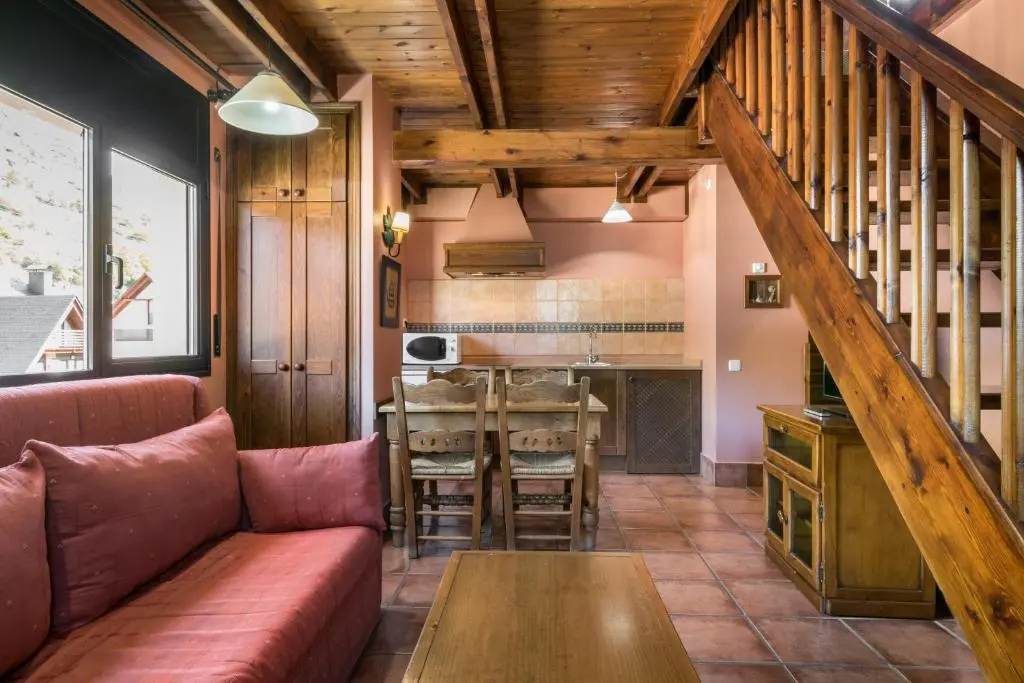El Refugio de Aran Vielha Aparthotel - Chambres