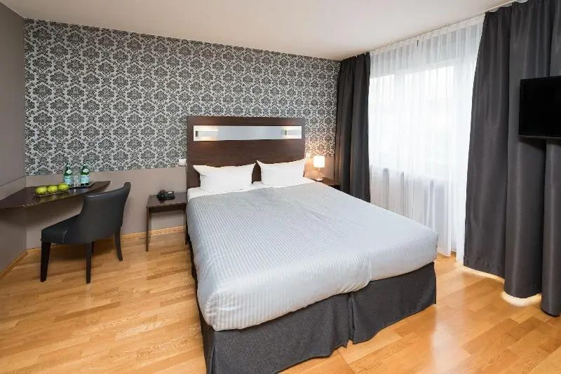 Standard Double room (twin beds)