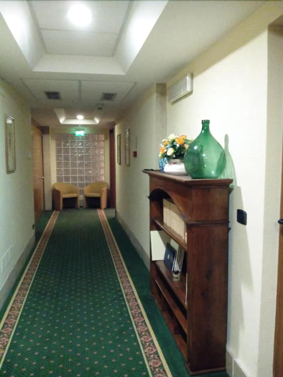 Hotel photo 27