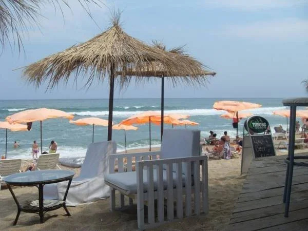 Beach & Waterfront