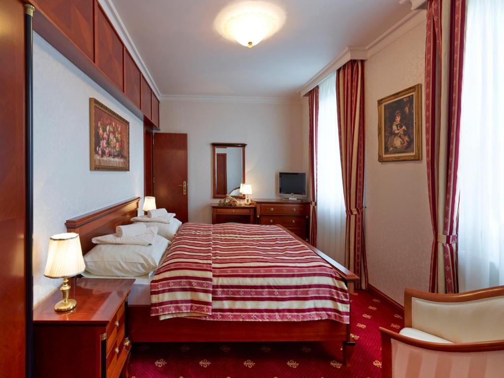 Executive Suite — room photo 3