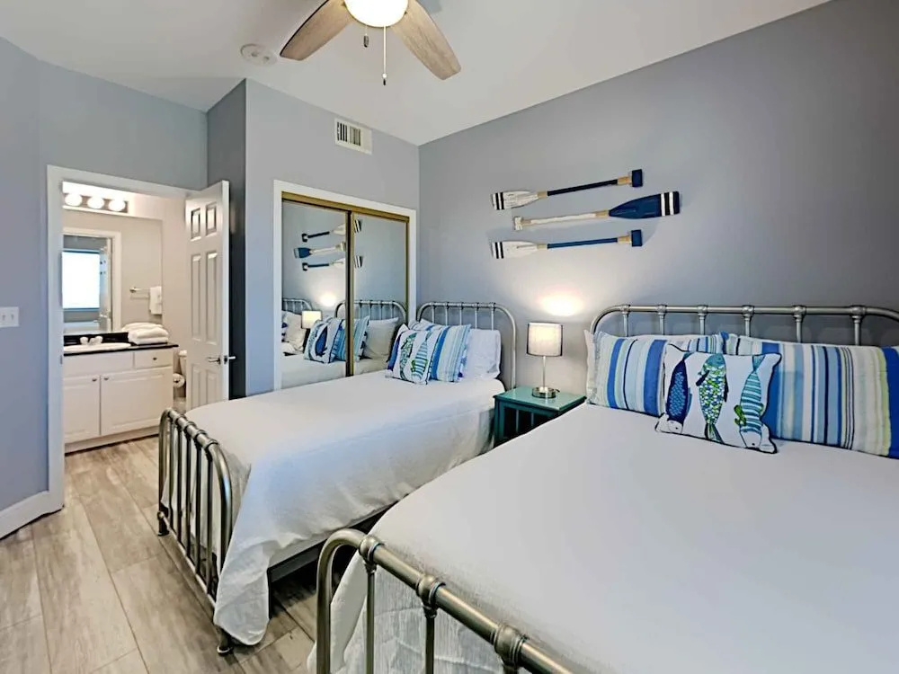 San Carlos Condominiums by Youngs Sun Coast - Général