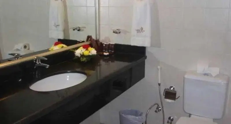 London Suites Hotel