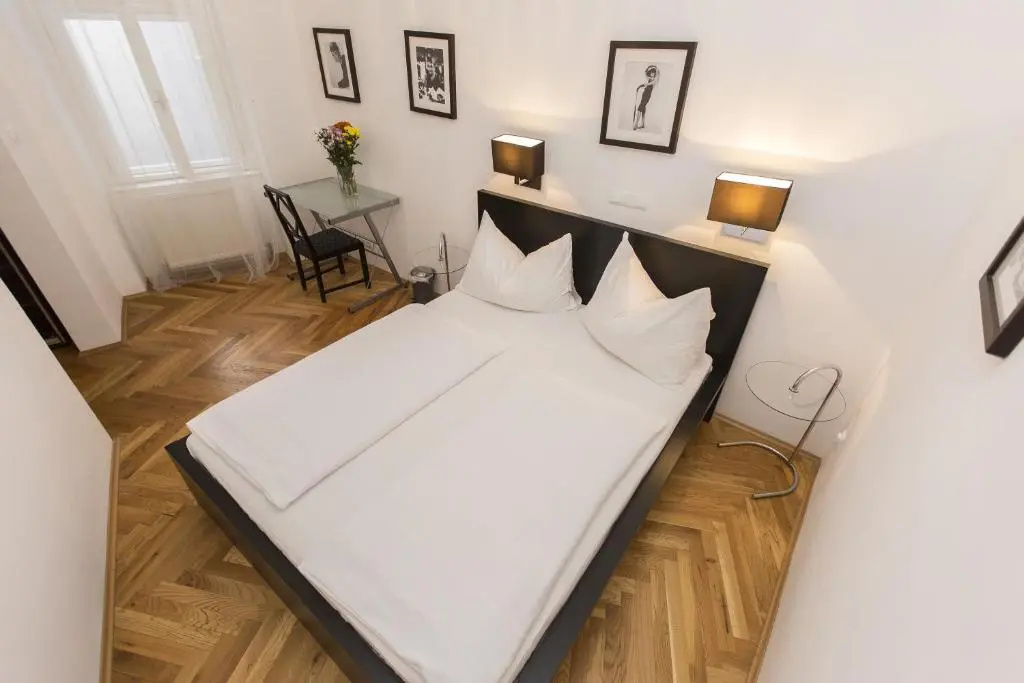 Carlton Suites - Chambres