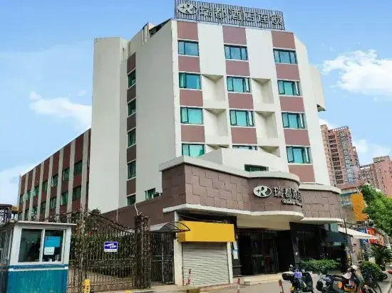Hotel photo 2