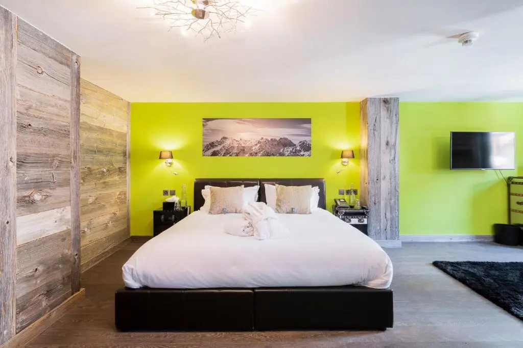 Superior room