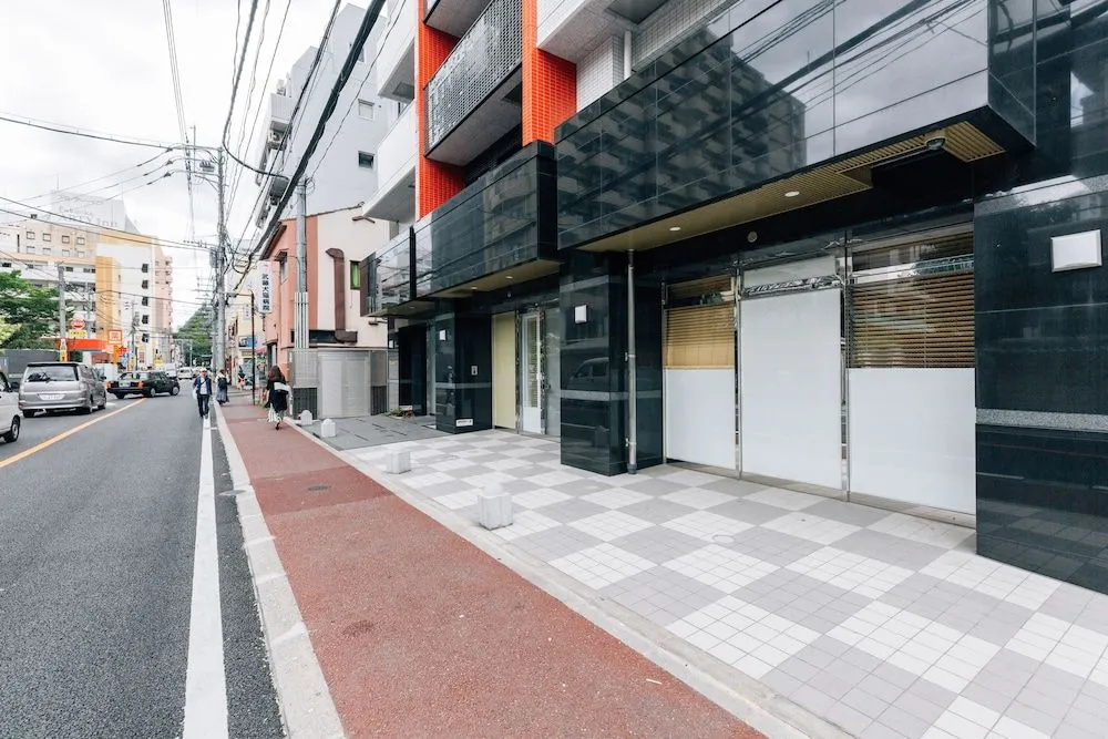 Mizuka Nakasu 4 Unmanned Hotel