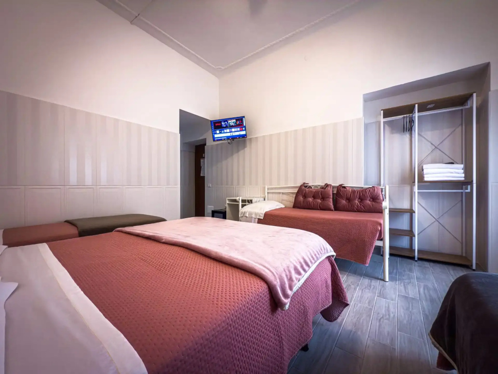 Superior Quadruple room