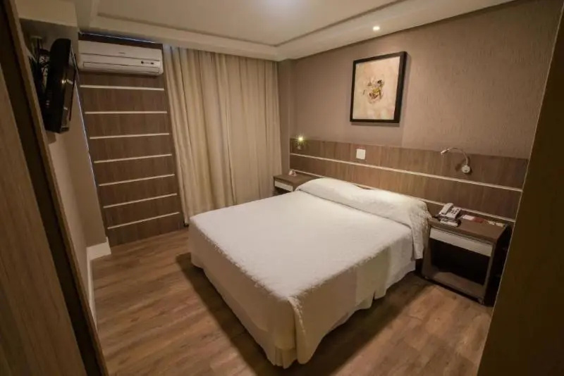 SJ Royal - San Juan Curitiba - Chambres