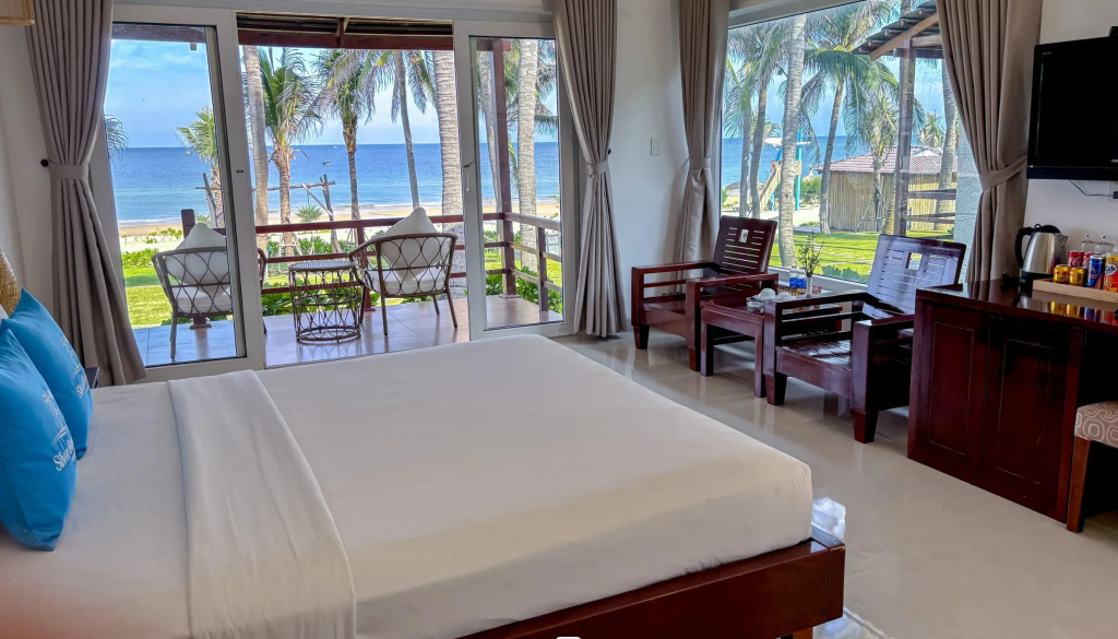 Bungalow with ocean view