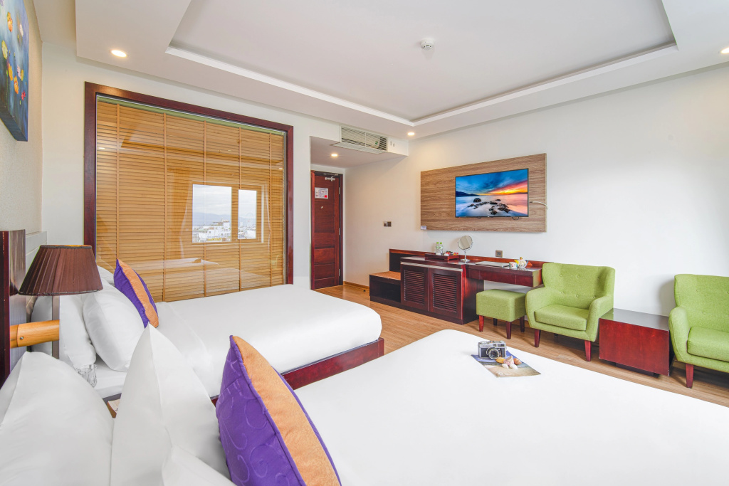 Standard Family room with city view