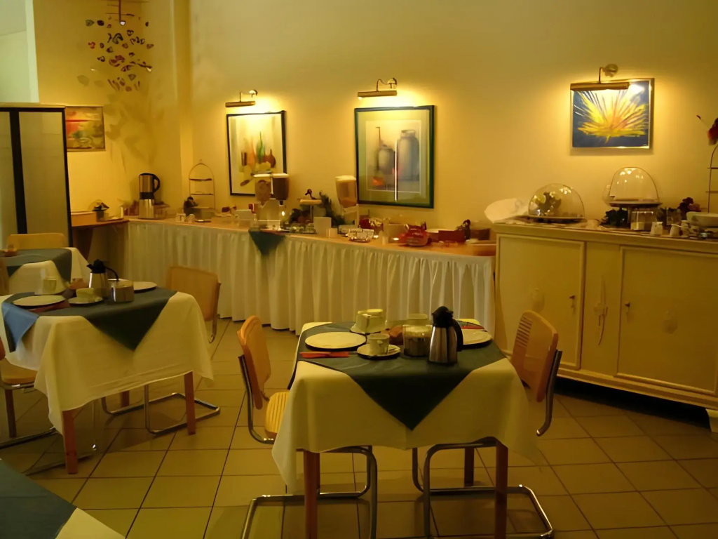 Hotel photo 16
