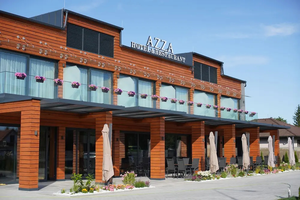 GAZDA Hotel&Restaurant - Self Chek-In