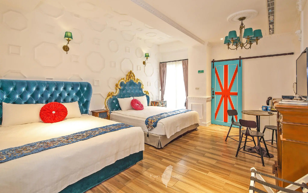 Superior room