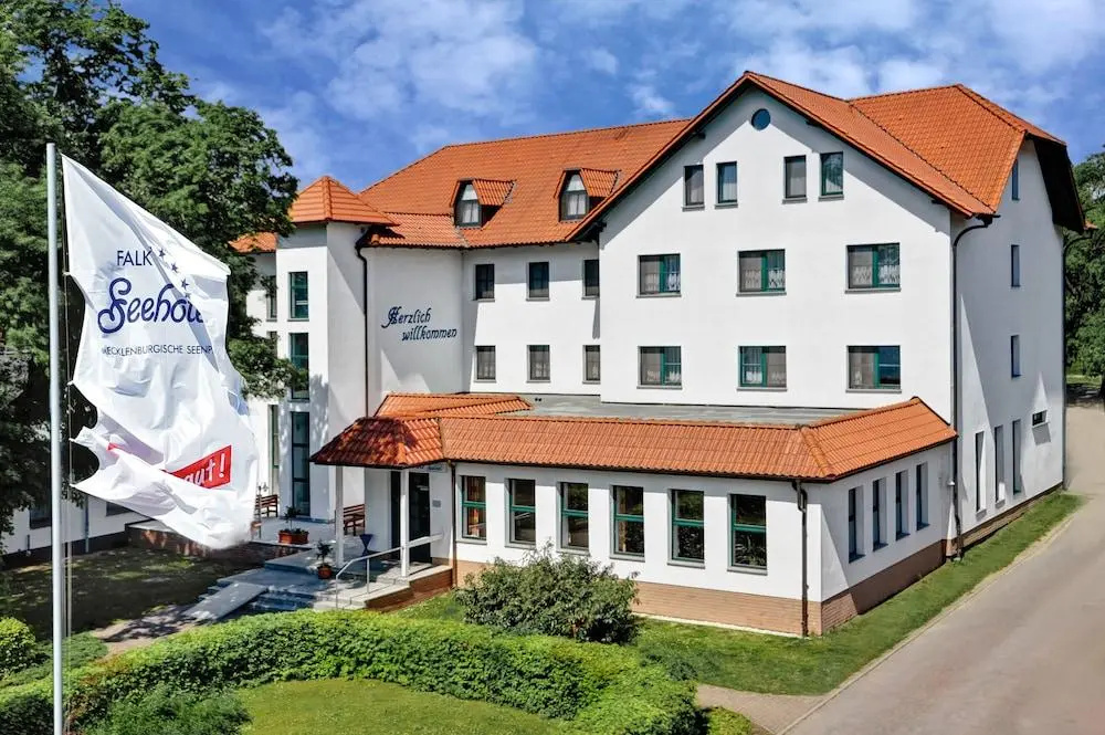 Seehotel Plau Am See