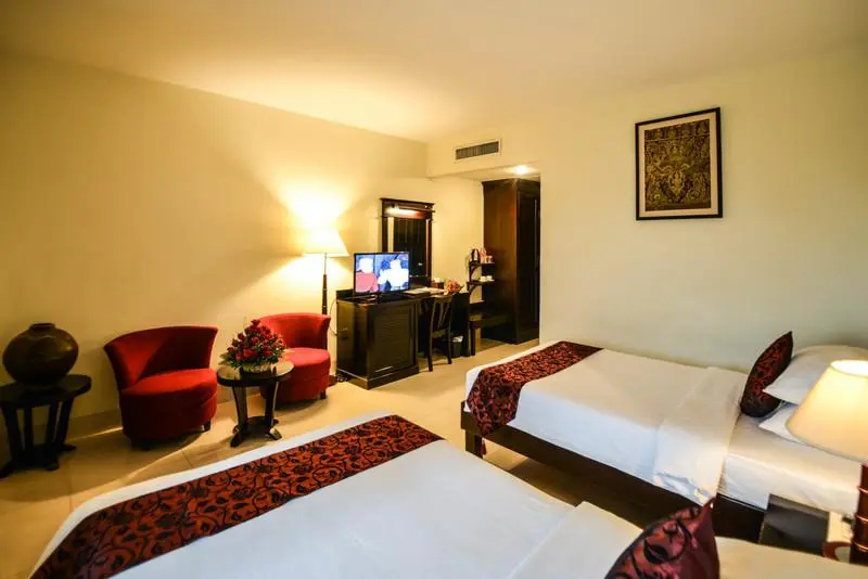 Almond Hotel Sothearos - Chambres