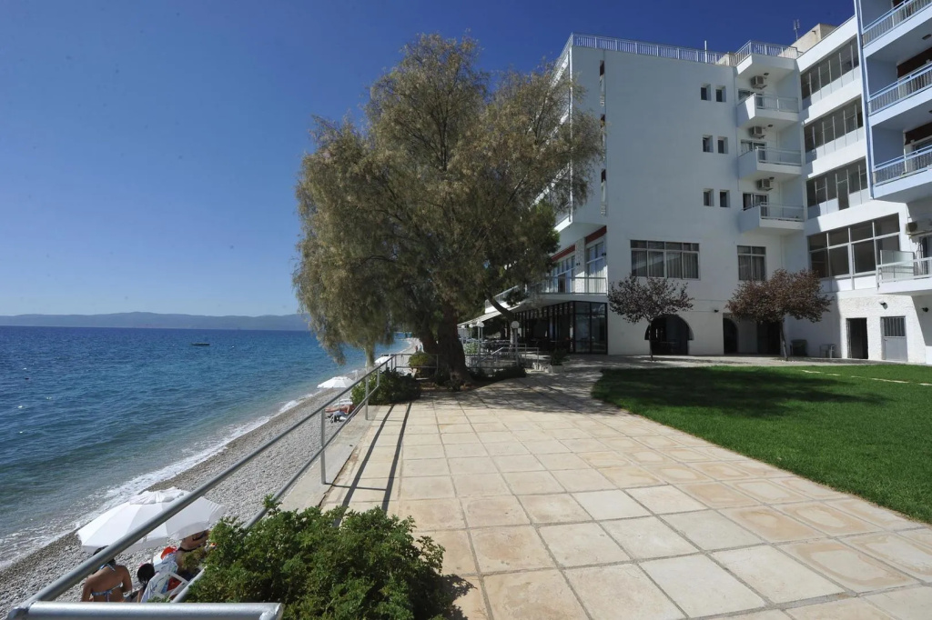 Siagas Beach Hotel - 2