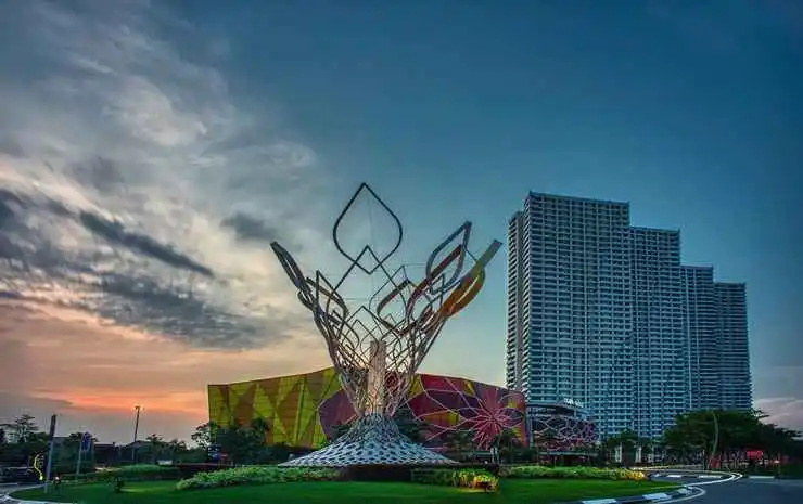 Apartemen Grand Kamala Lagoon Cozy by Lotus Property