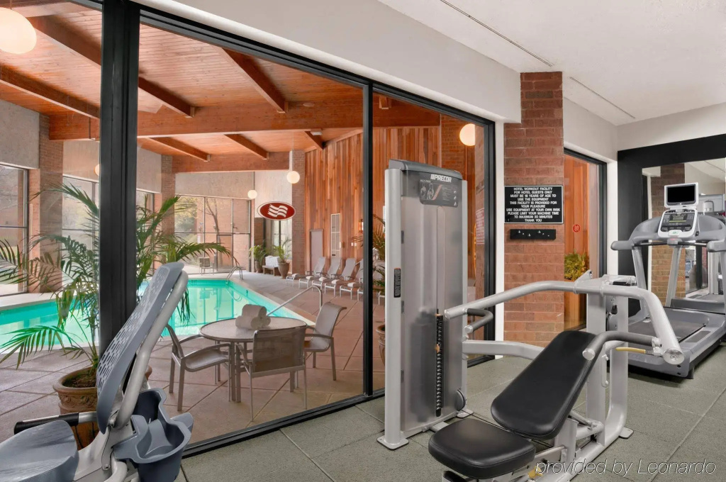 Crowne Plaza Columbus North- Worthington by IHG - Général