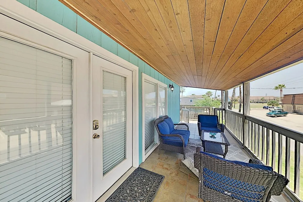 2-unit Beach Hideaway W/ Private Yard & 2 Kitchens 4 Bedroom Home