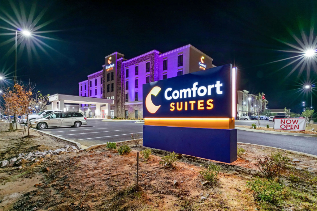 Comfort Suites North Tupelo