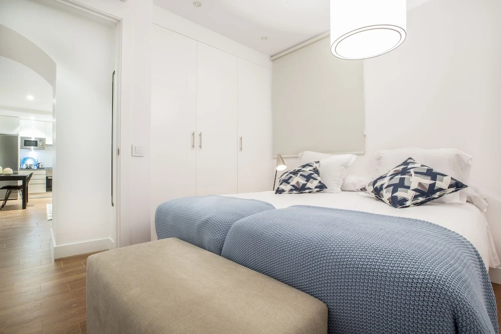 1 Bedroom Basement Apartment