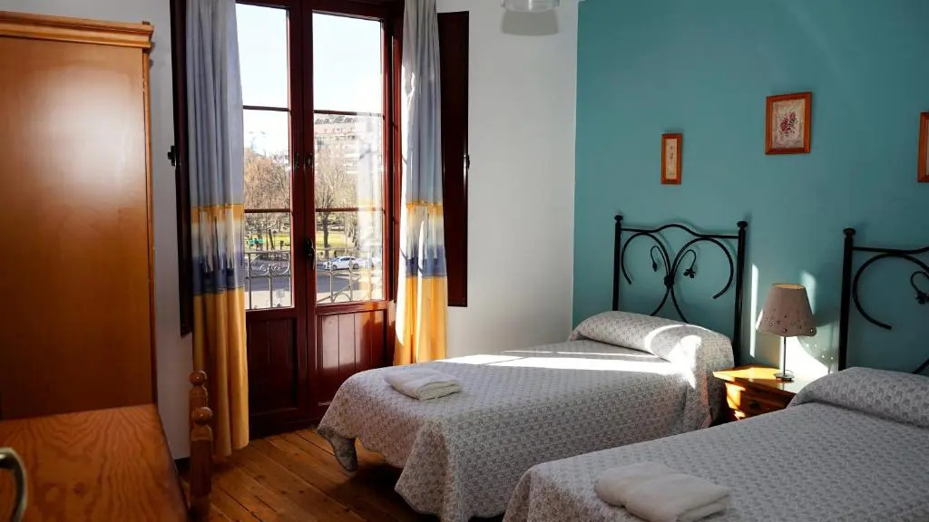 Standard Double room (twin beds)