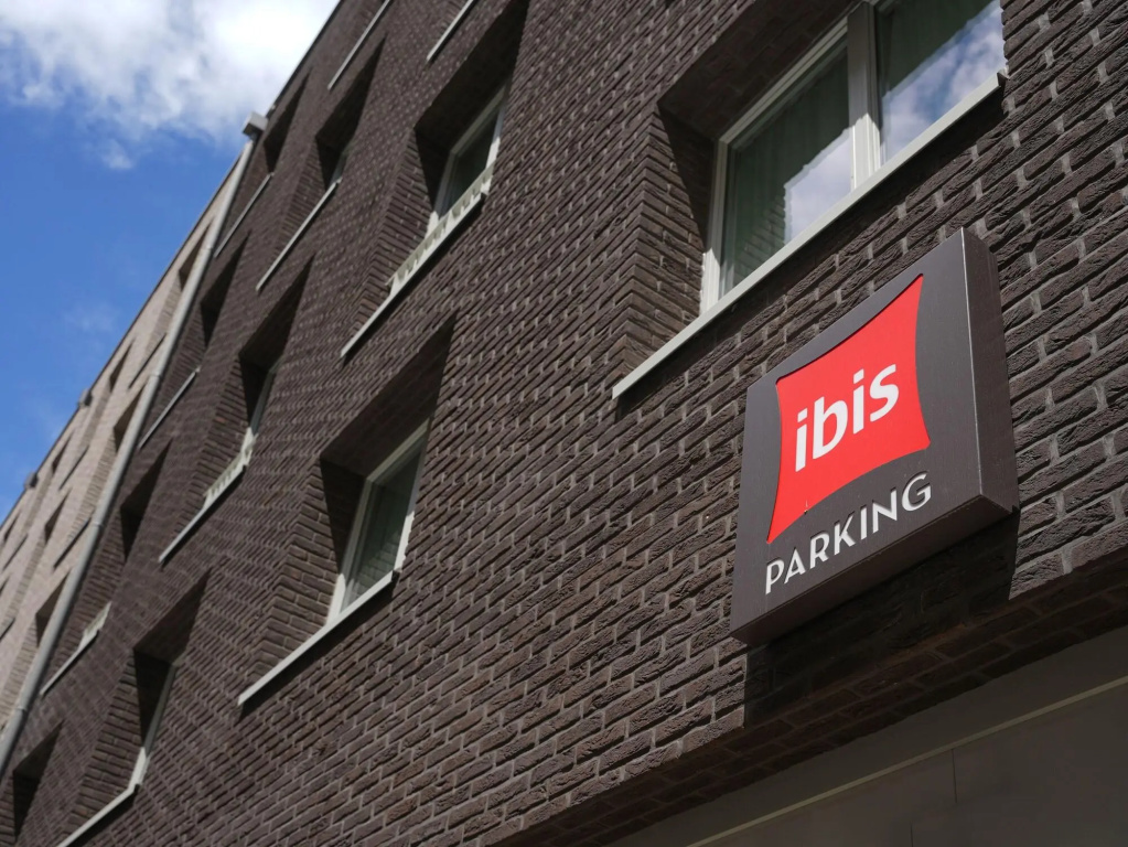 Ibis Paris Gare Montparnasse Catalogne — фото