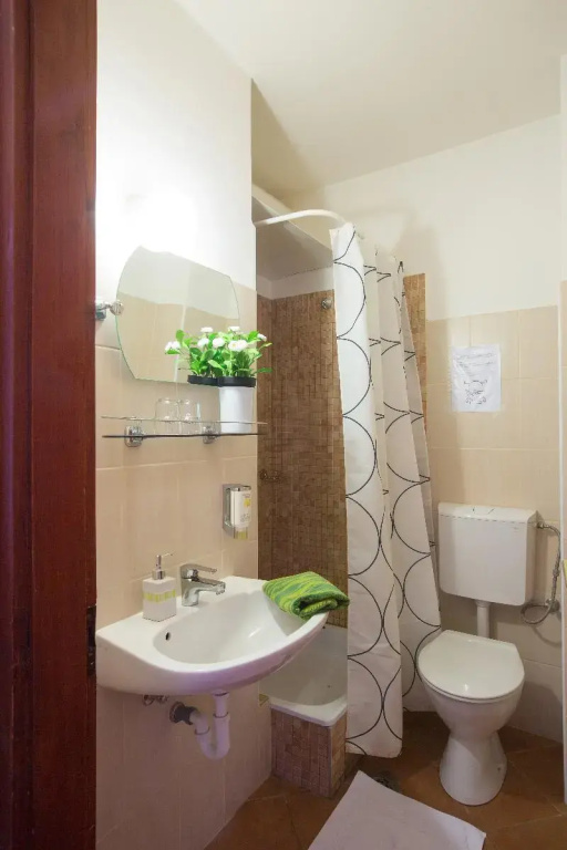Helios Hotel Pension - Chambres