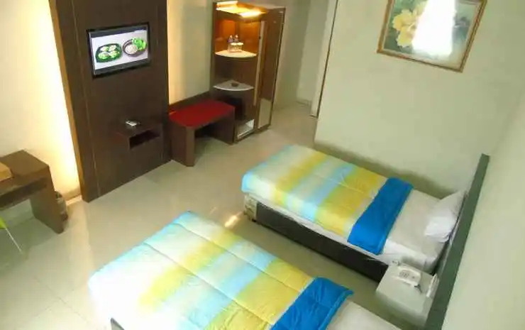 V Hotel Jambi — фото 5