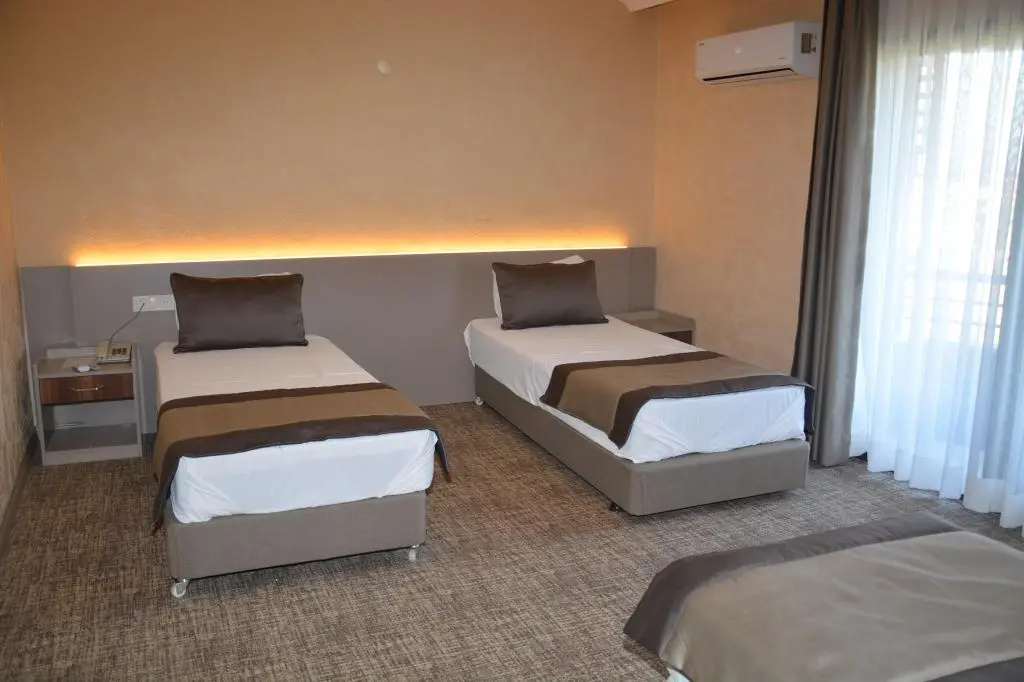 Espark Otel Buca — 5